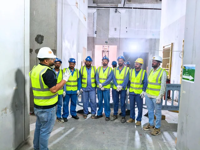 Arasar team at a site safety briefing inside Khazna Data Centre